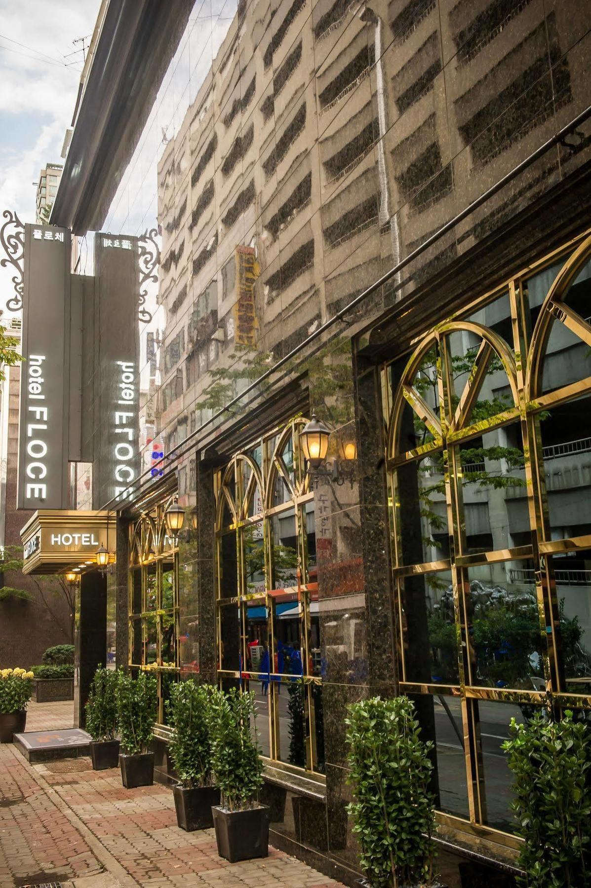 Hotel Floce Пучхон Экстерьер фото